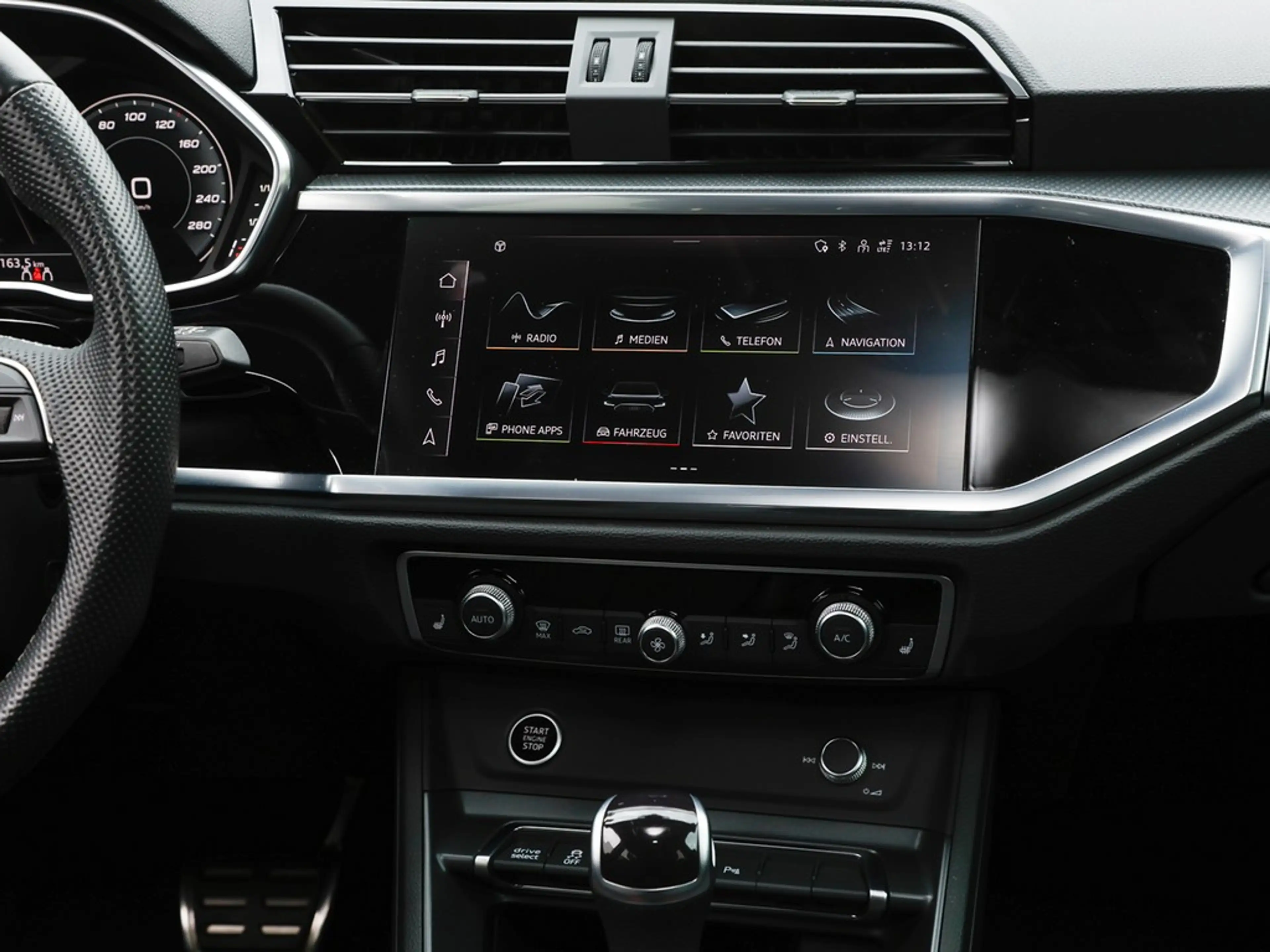 Audi Q3 Sportback 35 TDI S line Navi AHK Kamera PDC+ — photo 14