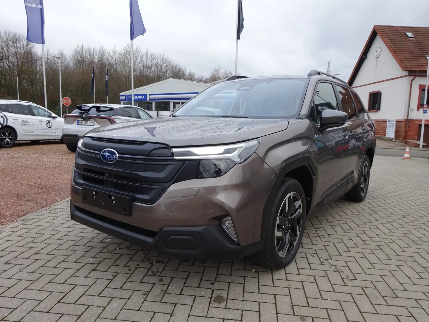 Subaru Forester 2.0ie Exclusive 2025 Modell Bronze - 1