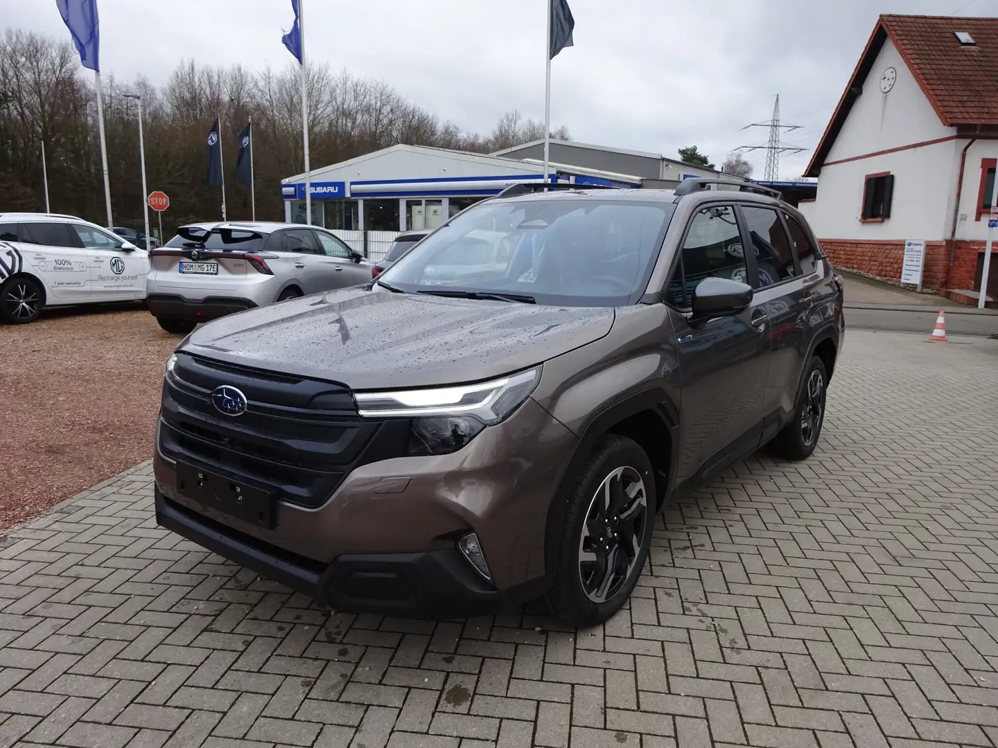 Subaru Forester 2.0ie Exclusive 2025 Modell Bronze - 2