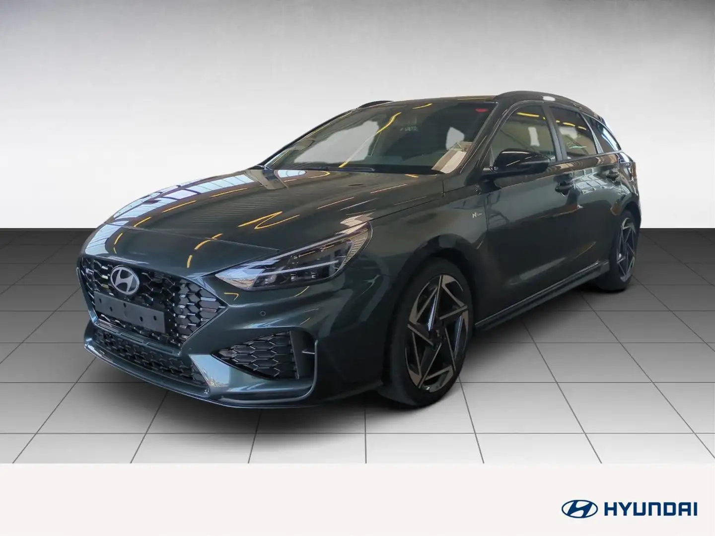 Hyundai i30 KOMBI 1.5 N LINE 7-DCT PANORAMA NAVI LED 18" Schwarz - 2