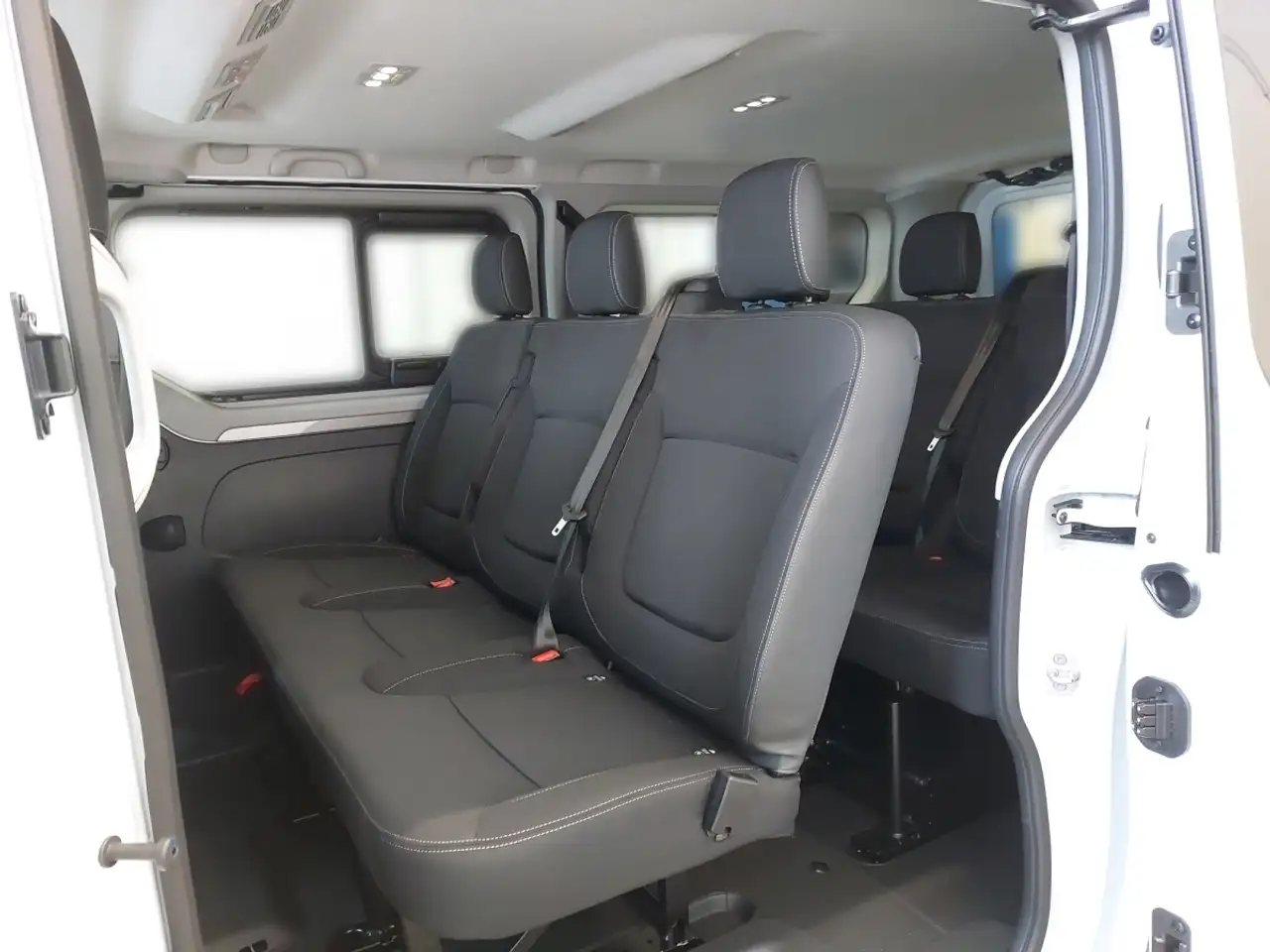 Renault Trafic 2026 — фото 10