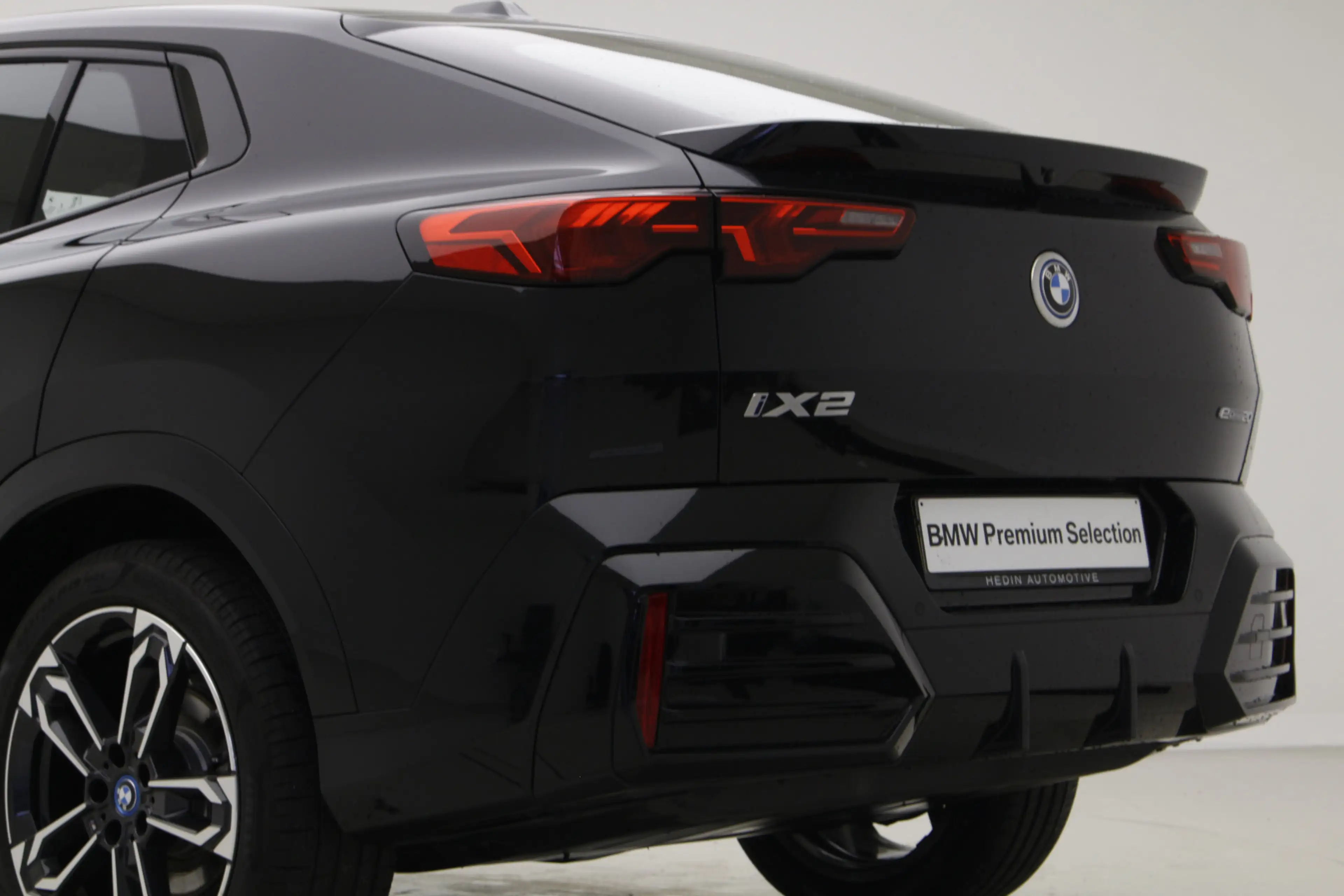 BMW iX2 eDrive20 67kWh | M-Sport | 19" | Voorbereiding Dri — photo 13