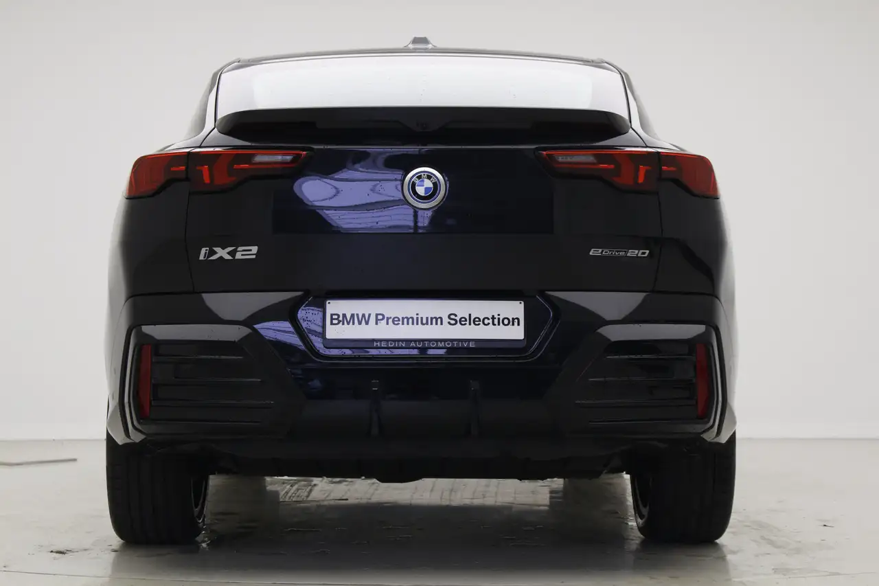 BMW IX2 EDRIVE20 M SPORT 204CH