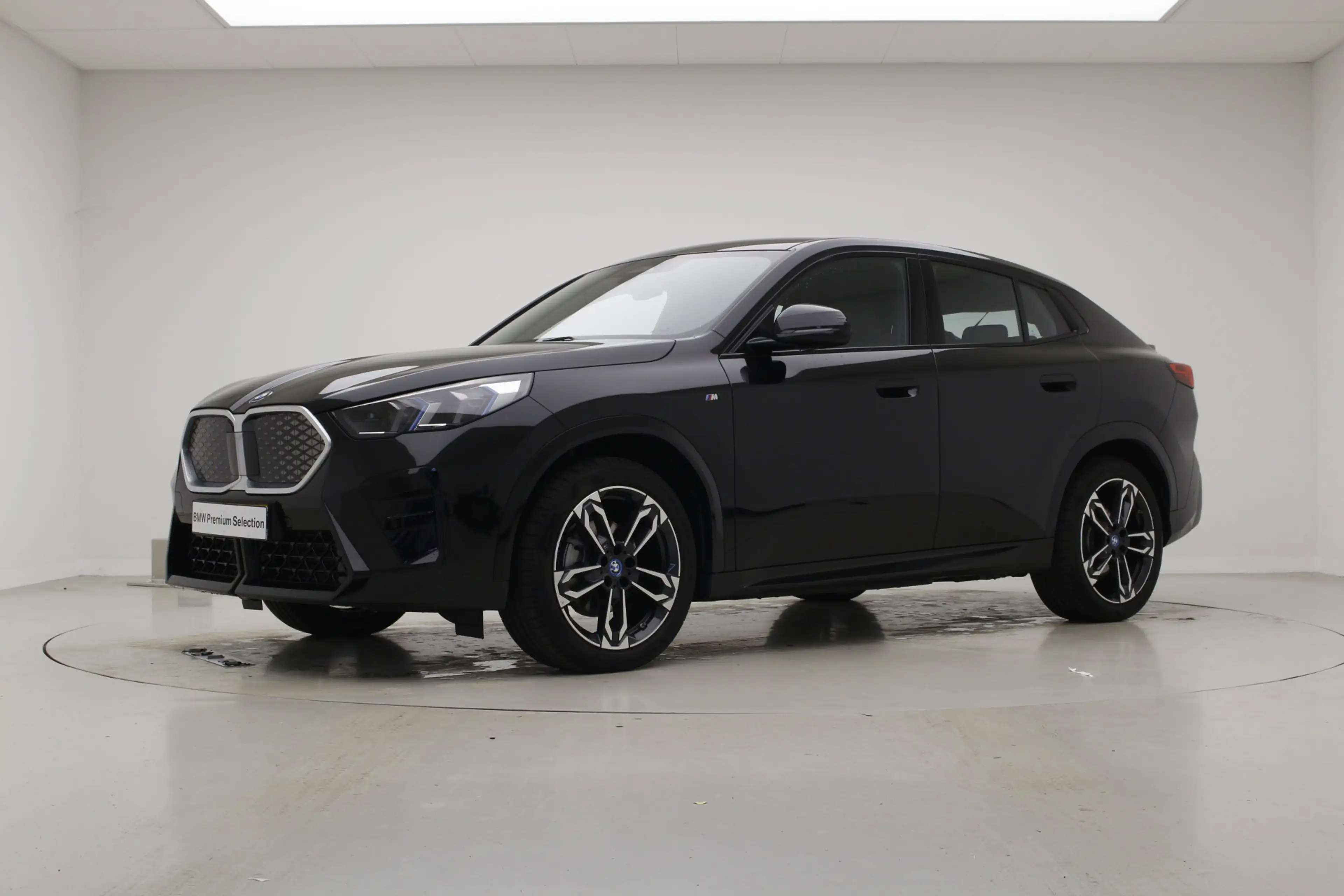 BMW iX2 eDrive20 67kWh | M-Sport | 19" | Voorbereiding Dri — photo 8