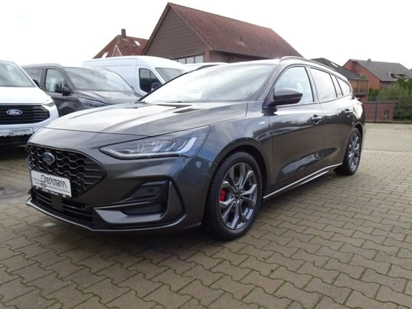 Ford Focus Turnier ST-Line X Gris - 1