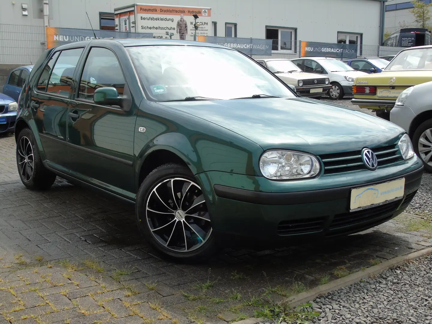 Volkswagen Golf 1.4 L*ALUFELGEN*ALLWETTERREIFEN*HU NEU*SCHIEBEDACH Vert - 2
