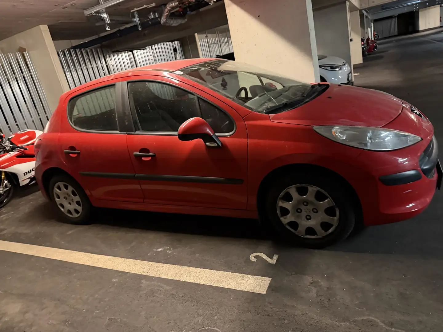 Peugeot 207 Active 1,4 16V - 1