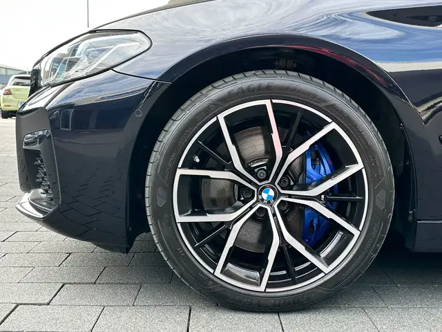 BMW M view 9