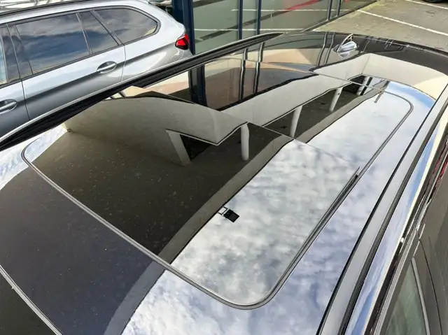 BMW M view 11