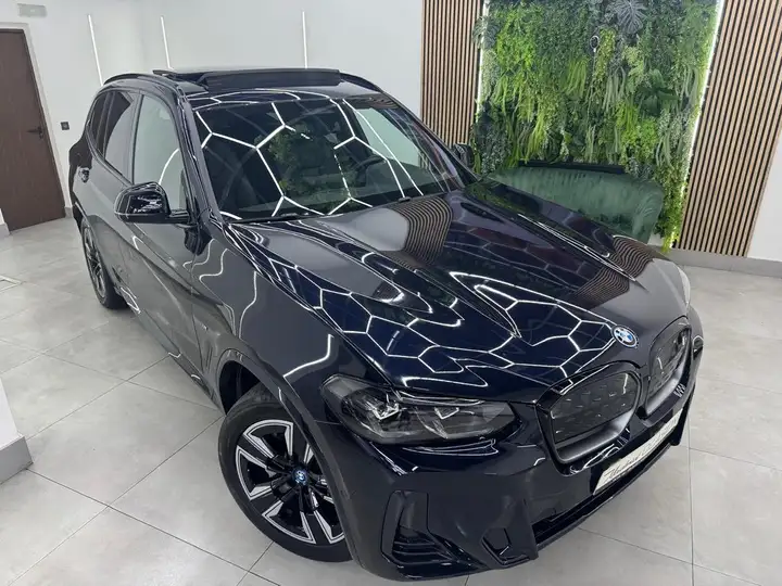 BMW IX3 2022, foto 2