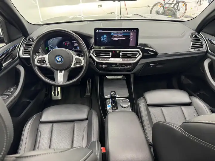 BMW IX3 2022, foto 38
