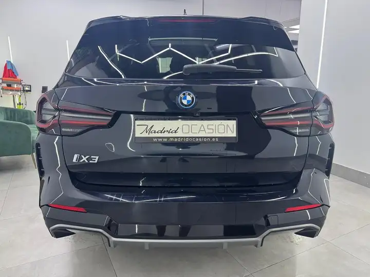 BMW IX3 2022, foto 6
