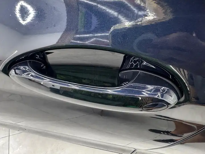 BMW IX3 2022, foto 10