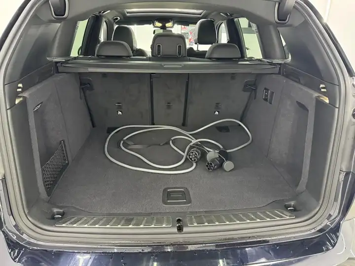 BMW IX3 2022, foto 39