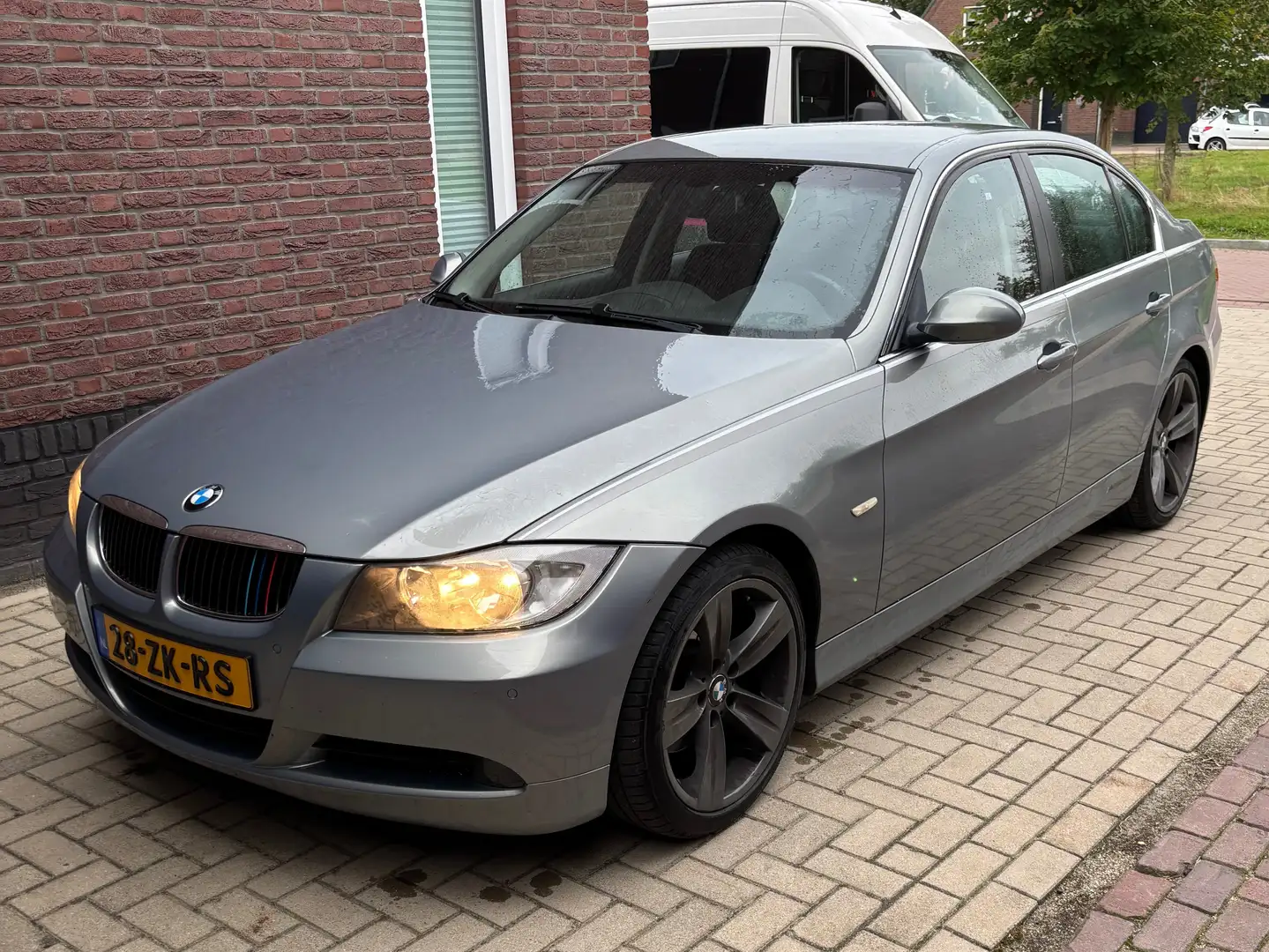BMW 330 330 325i Business Line Zilver - 1