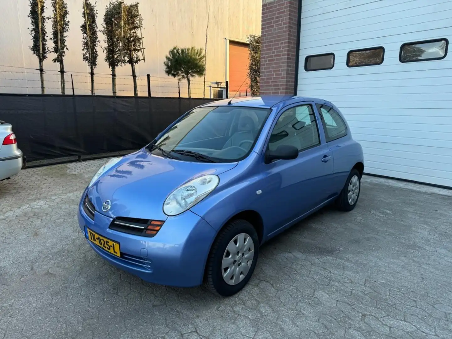 Nissan Micra 1.2 Keyless entry/start goede staat nieuwe APK Blauw - 1