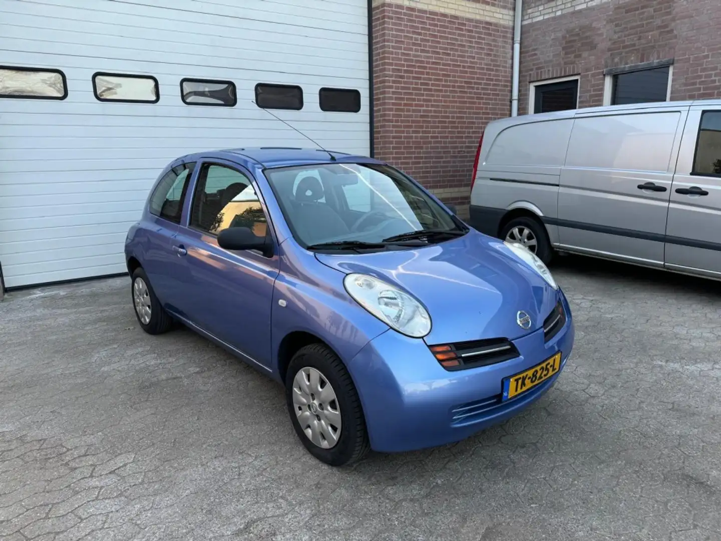 Nissan Micra 1.2 Keyless entry/start goede staat nieuwe APK Blauw - 2