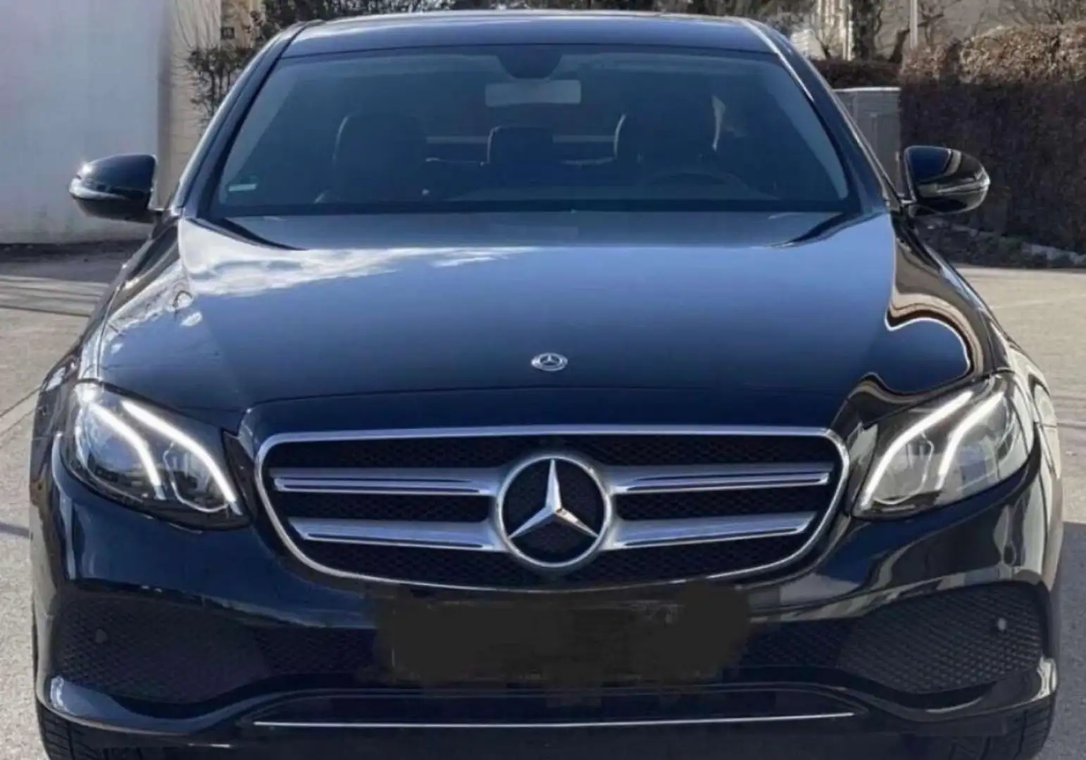 Mercedes-Benz E 200 d Avantgarde Aut. - 1