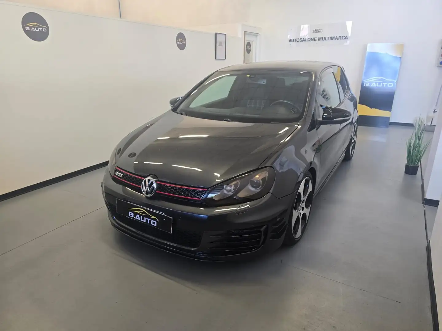 Volkswagen Golf GTI Golf 3p 2.0 tsi Gti dsg Noir - 1