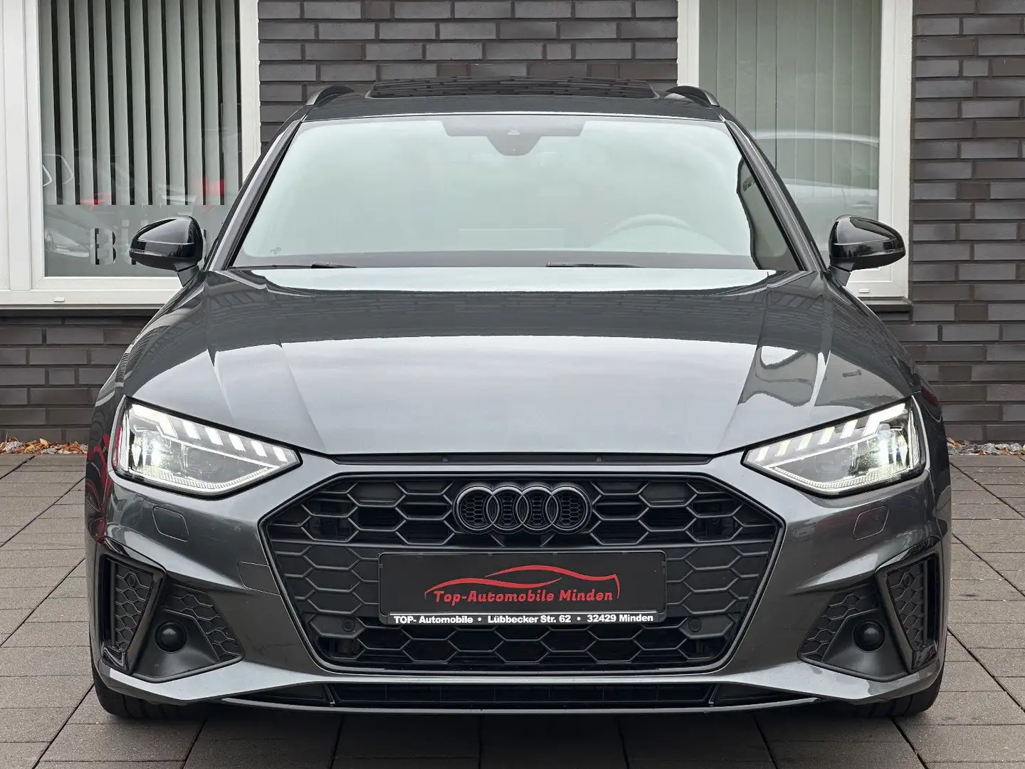 Audi A4 40TDI S line/Matrix-LED/Pano/Alcantara/Kamera Grau - 2