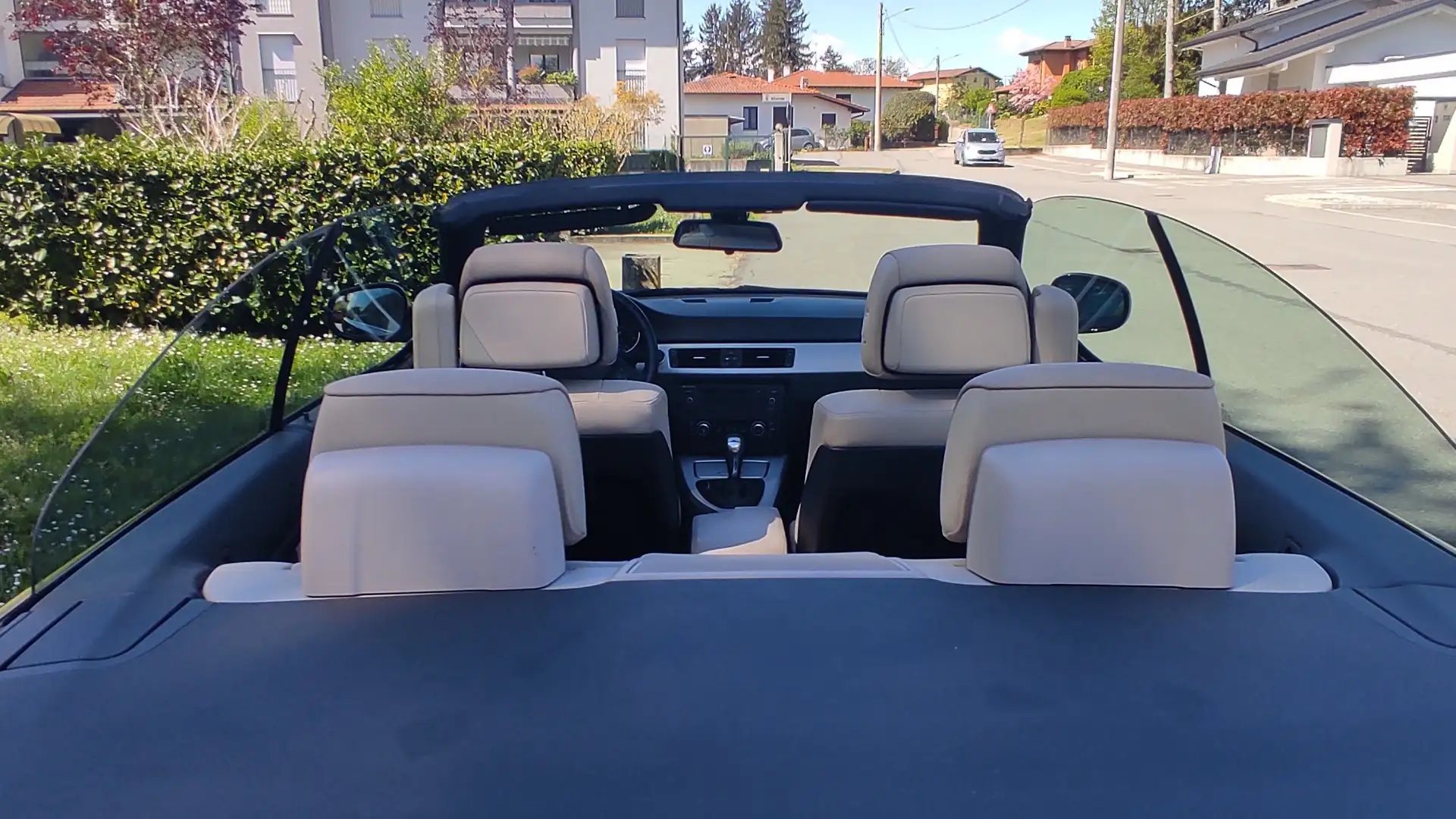 BMW 320 320d Cabrio Futura 184cv - 2
