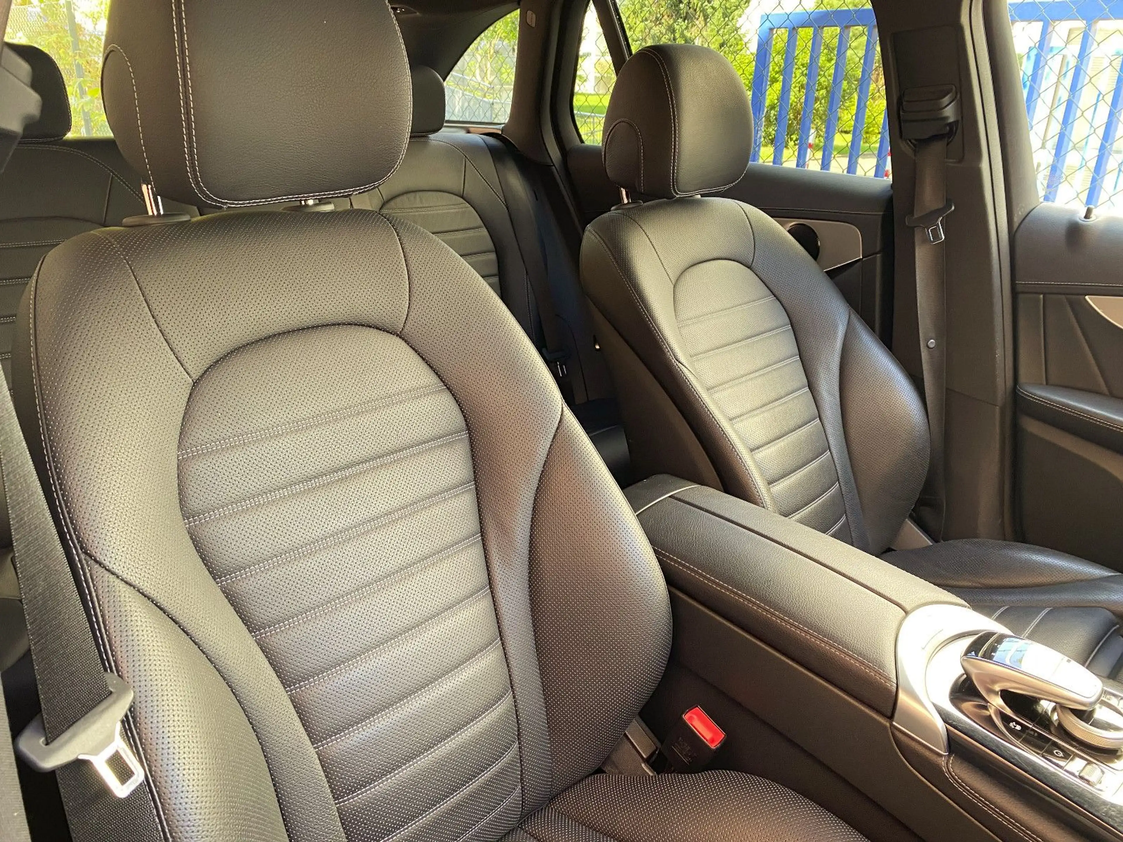 Mercedes-Benz GLC 250 d 4Matic, AMG , Leder, LED!!! — photo 13