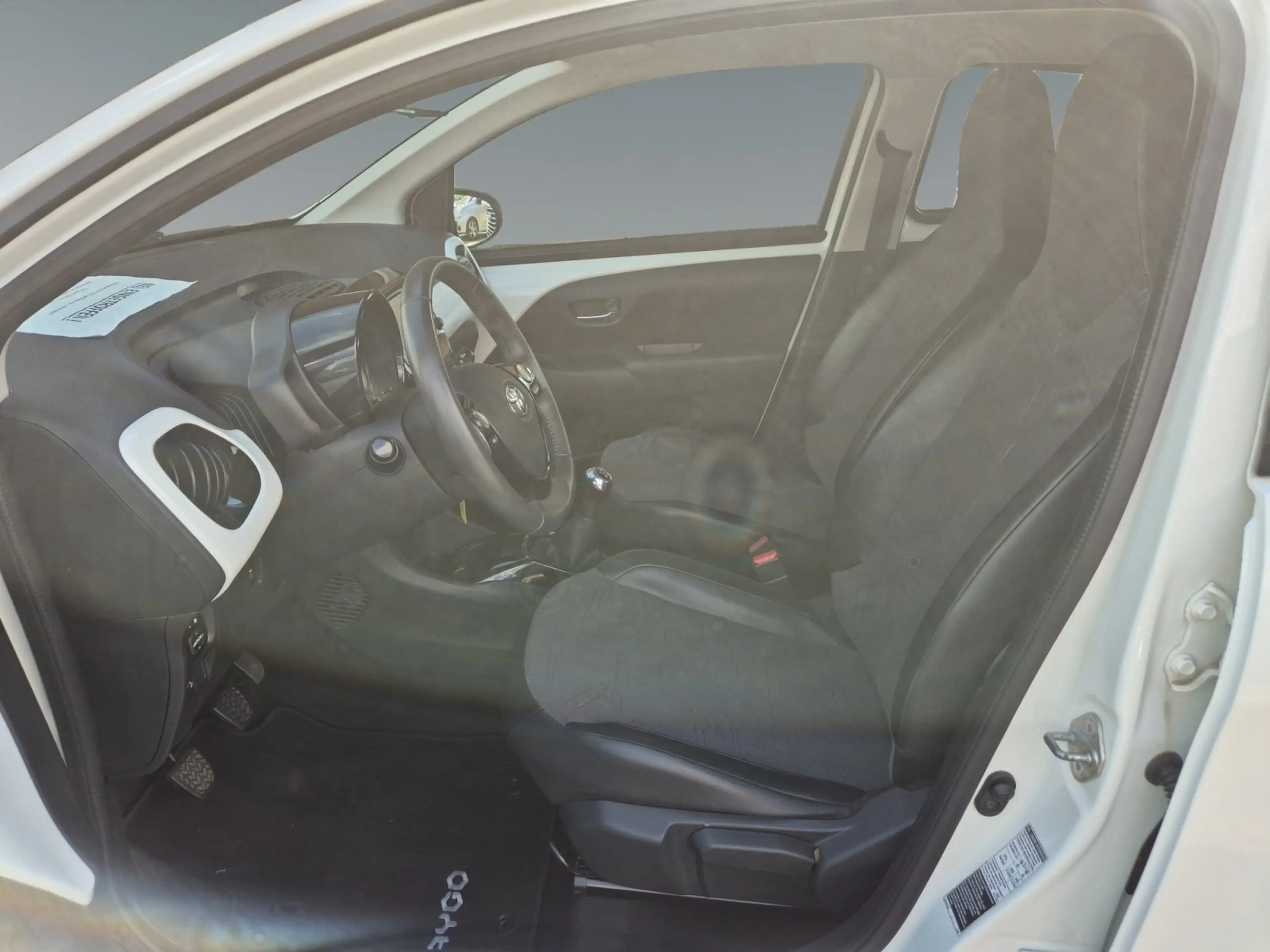 Toyota Aygo 1.0 x-wave KLIMAANLAGE*RFK*LM*FALTDACH* — photo 10