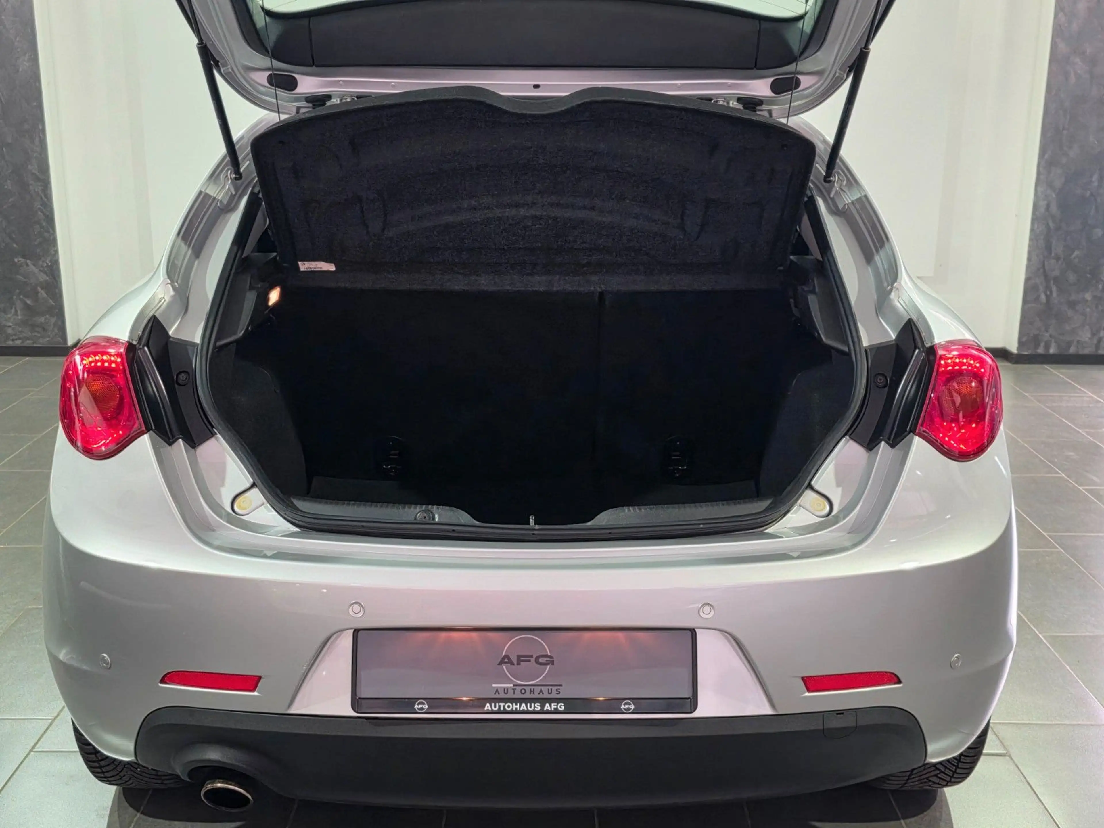 Alfa Romeo Giulietta Alfa Romeo Giulietta*PDC*NAVI — photo 11