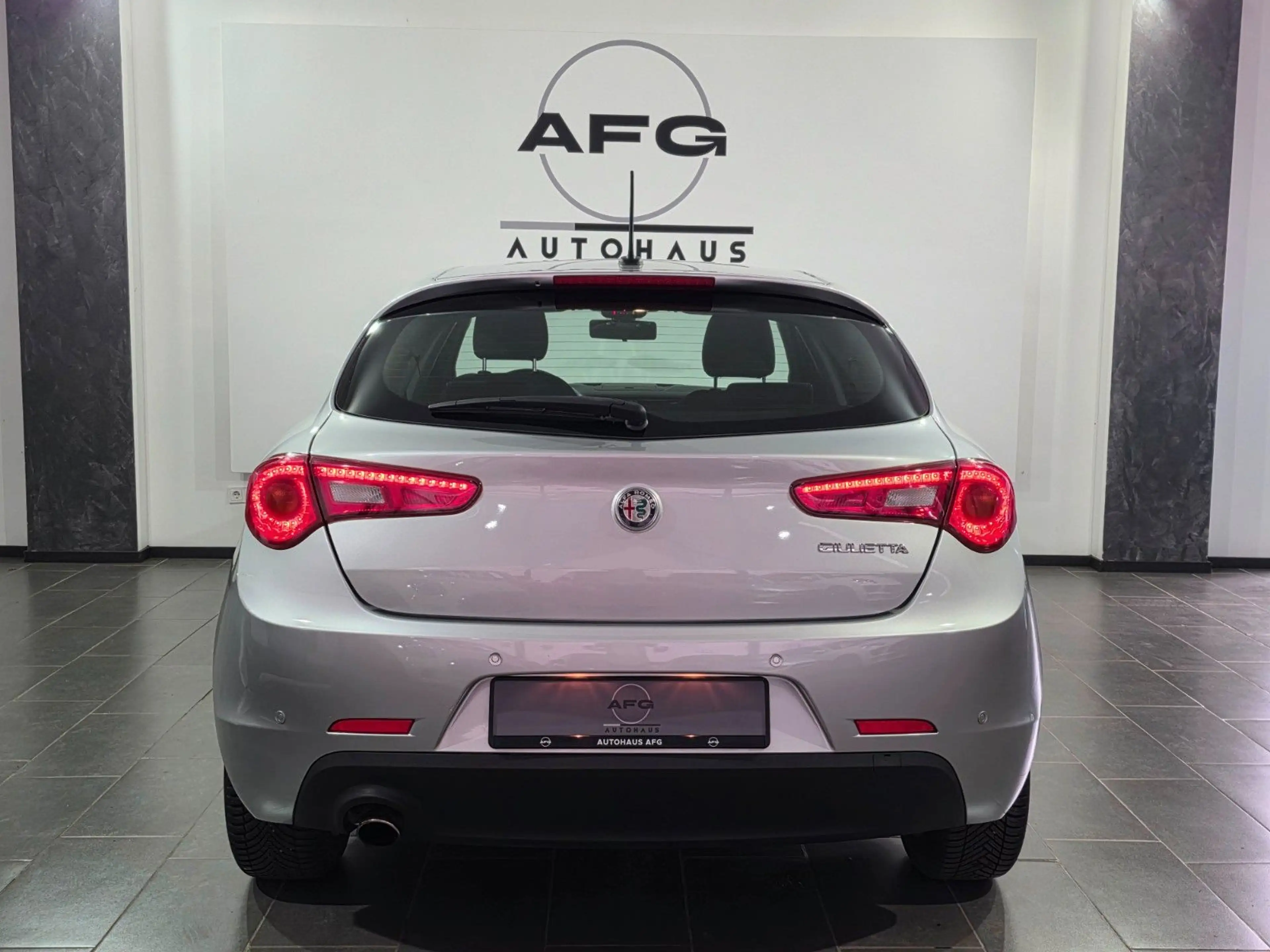 Alfa Romeo Giulietta Alfa Romeo Giulietta*PDC*NAVI — photo 6
