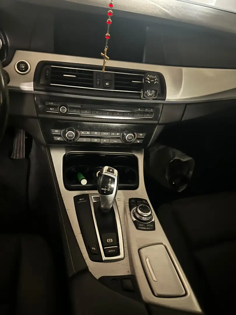 BMW 530 530i Titanium - 2