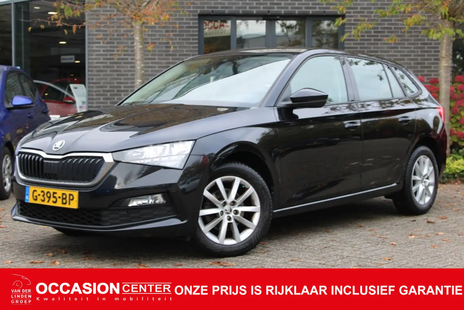 Skoda Scala 1.0 TSI Ambition Airco/CarPlay/Pdc/4S "RIJKLAARPRI Zwart - 1