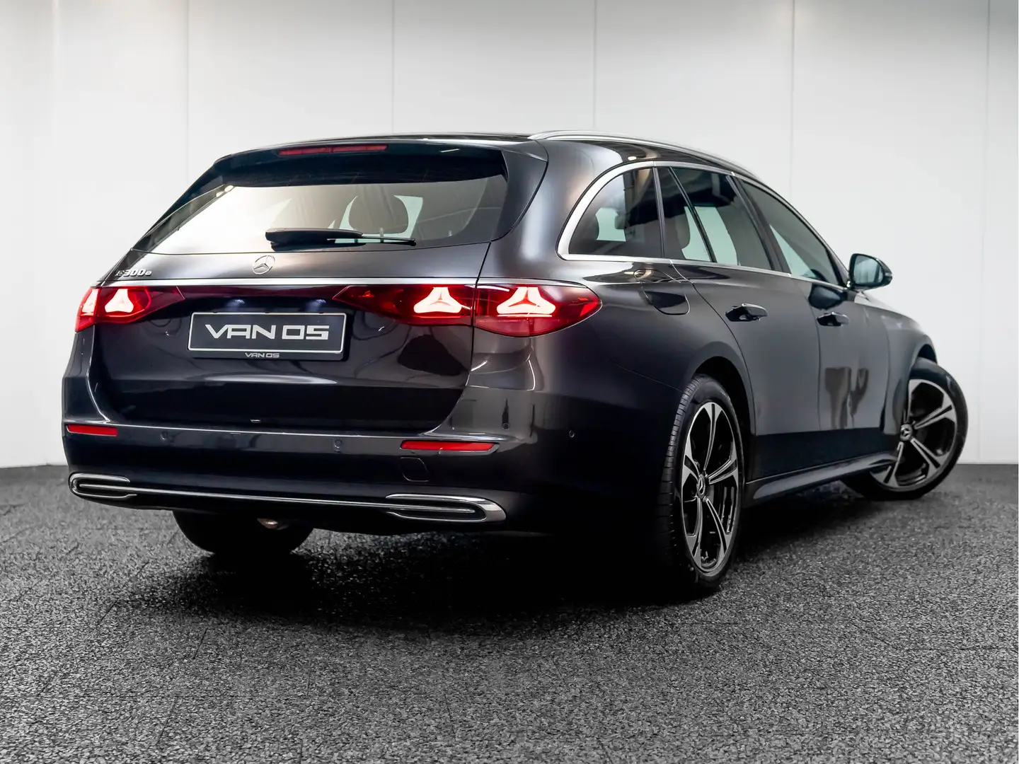 Mercedes-Benz E 300 Estate e Luxury Line | Memory | Distronic | Keyles Gris - 2