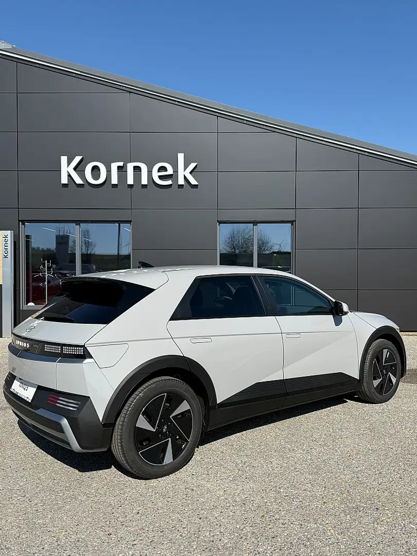 Hyundai IONIQ 5 Ioniq 5 Elektro 84kWh GO Aut. Gris - 2