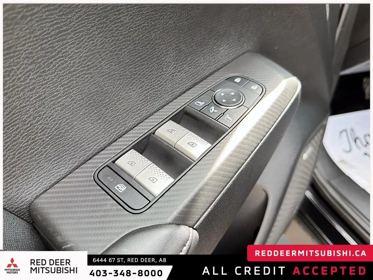Mitsubishi Outlander снимка Mitsubishi Outlander