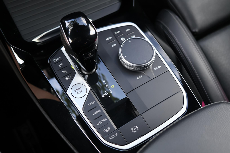 BMW X3 xDrive30e High Executive LCI | M-Sport | Pano | HU — photo 34