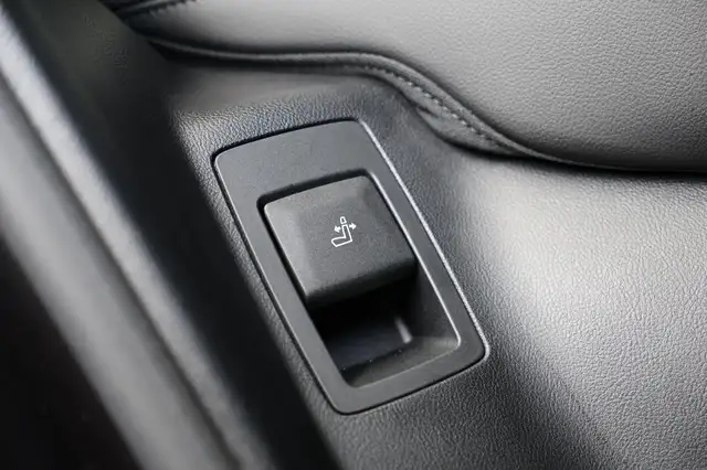 BMW X3 view 22