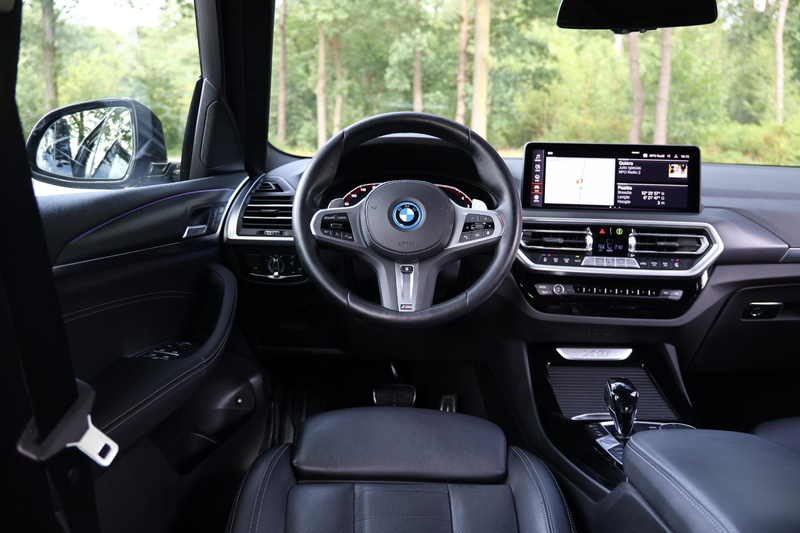 BMW X3 xDrive30e High Executive LCI | M-Sport | Pano | HU — photo 23