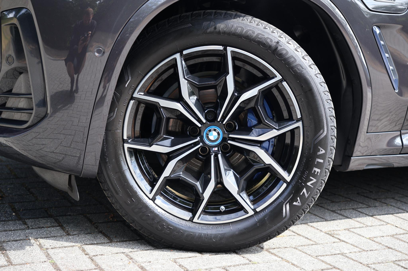 BMW X3 xDrive30e High Executive LCI | M-Sport | Pano | HU — photo 4