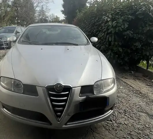 Alfa Romeo GT