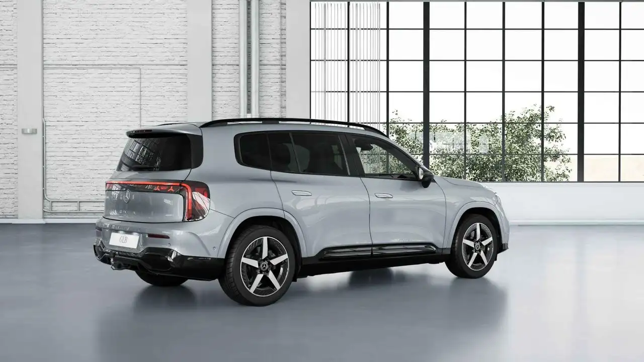 Mercedes-Benz GLB 2026