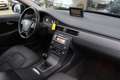 Volvo V70 2.0D MOMENTUM | XENON | CRUISE | TREKHAAK | CLIMAT Zwart - thumbnail 3