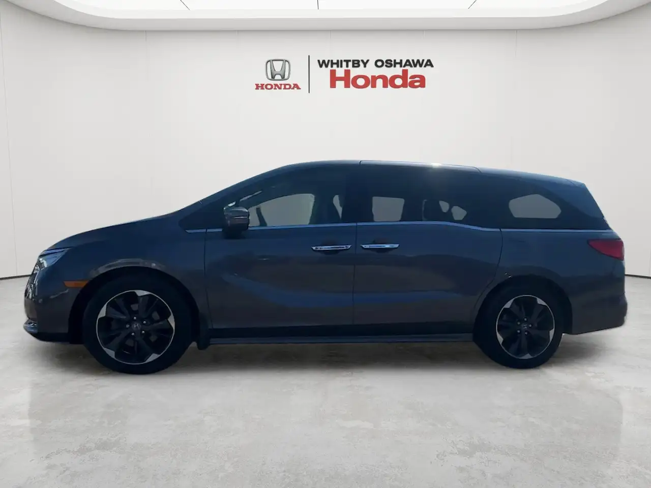 Honda Odyssey снимка Honda Odyssey