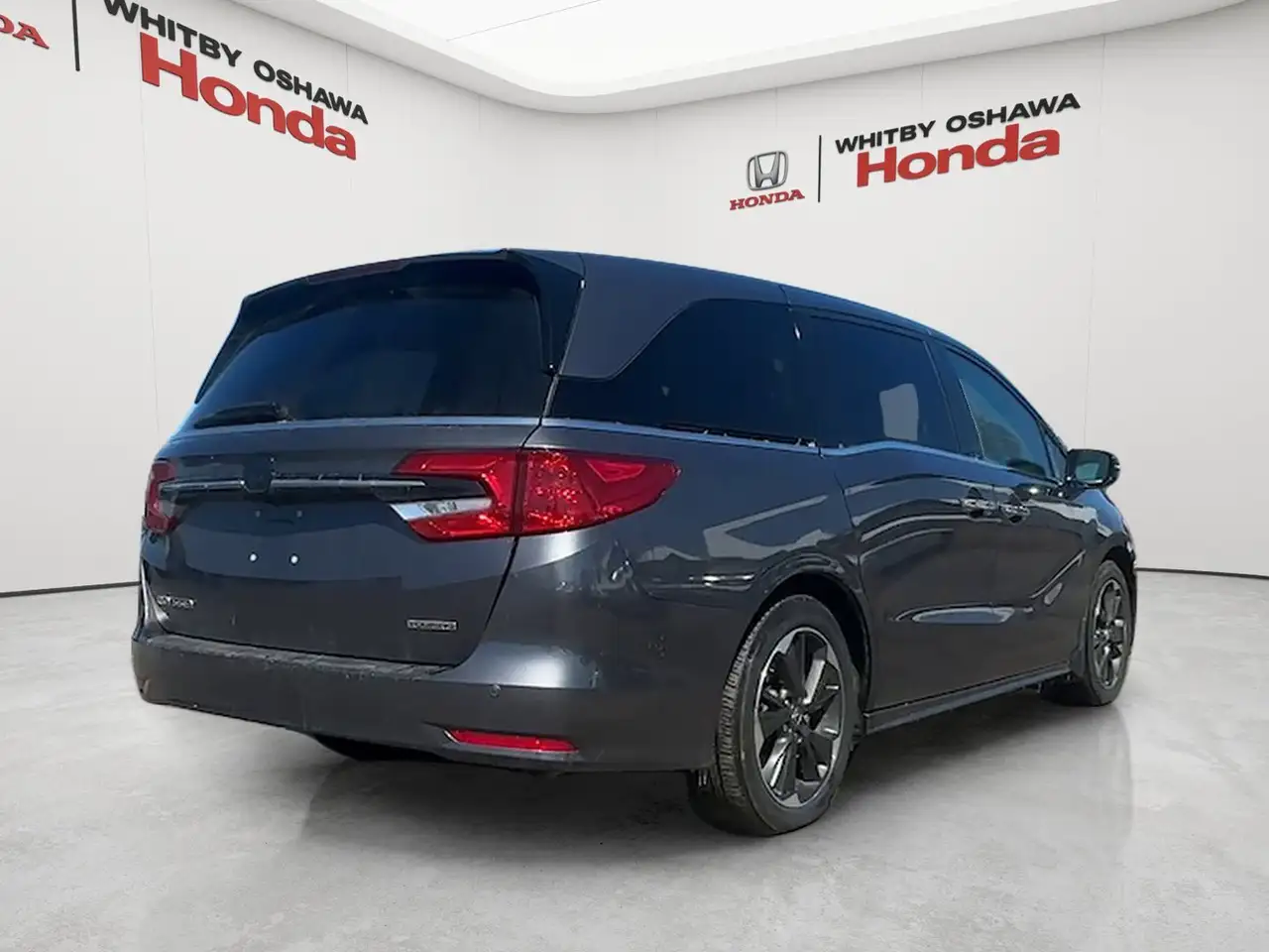 Honda Odyssey снимка Honda Odyssey