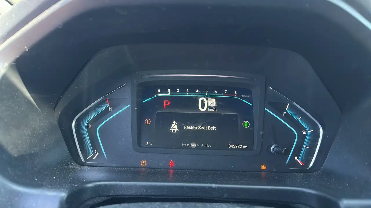Honda Odyssey снимка Honda Odyssey