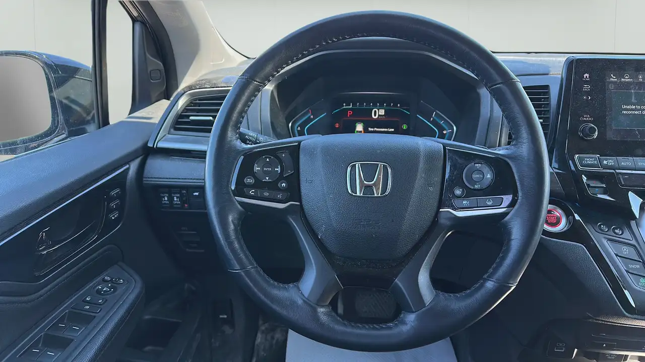 Honda Odyssey снимка Honda Odyssey