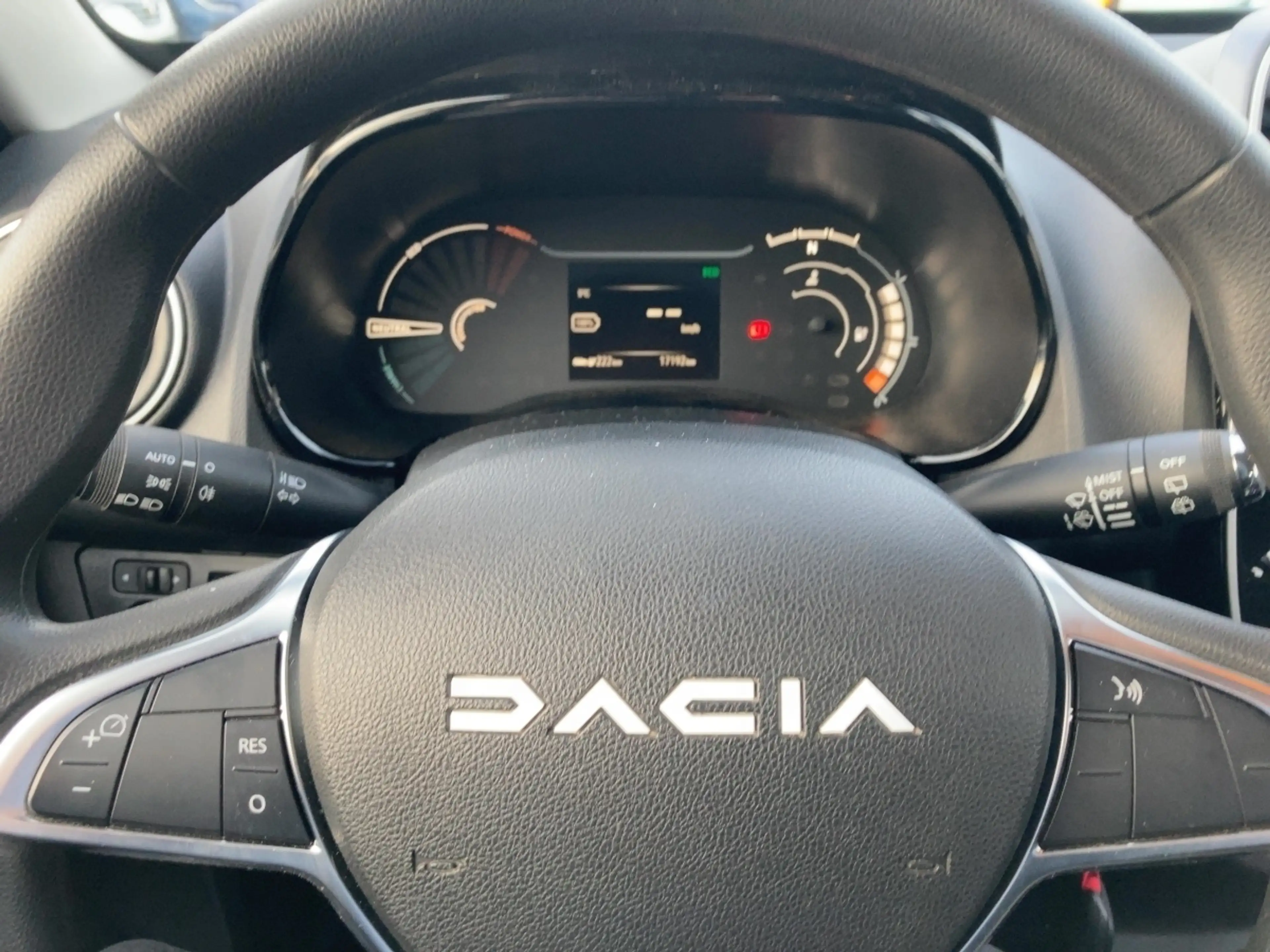 Dacia Spring Essential 45 — photo 11
