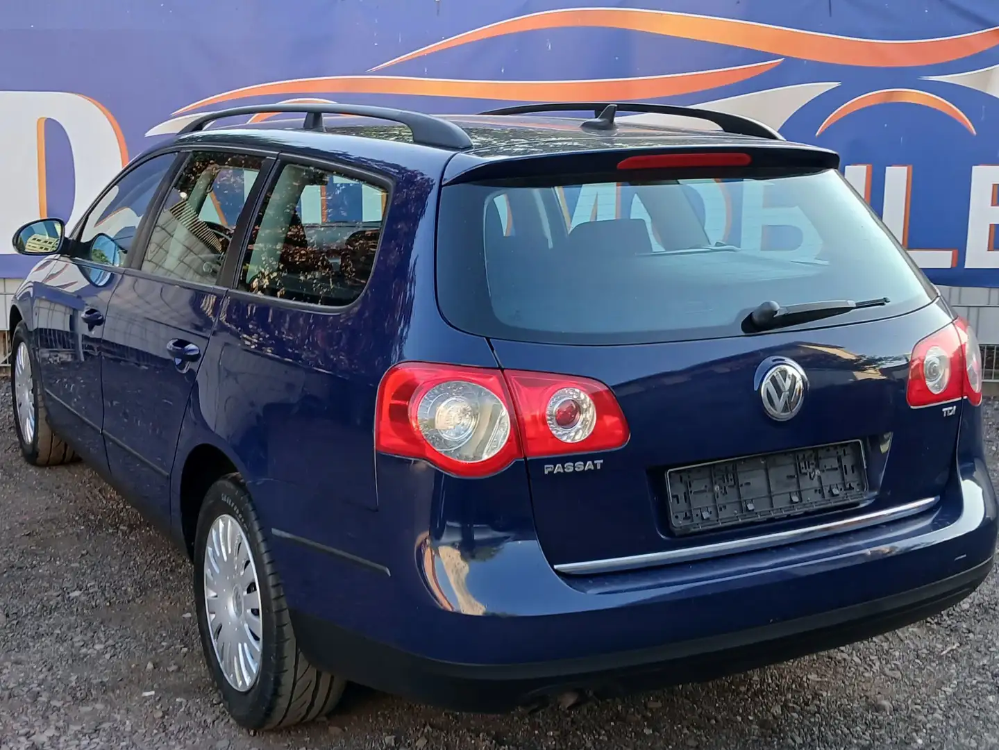 Volkswagen Passat Variant 1.9 TDI *AHK*1.HAND*SHZ*KLIMA*HU/TÜV NEU* Blau - 2