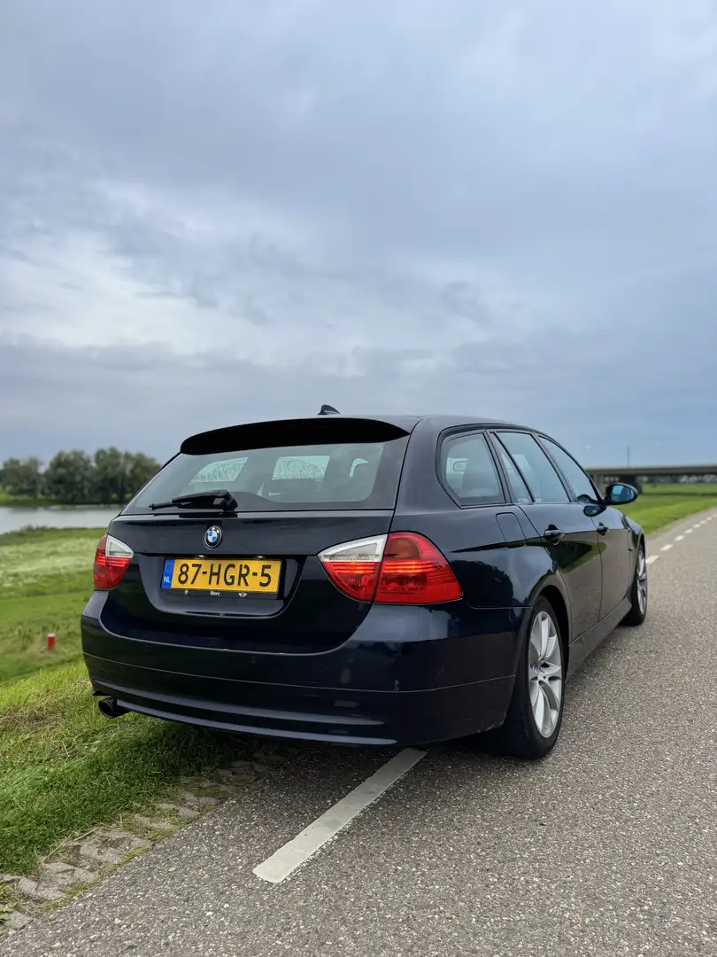 BMW 320 320i Aut. - 2