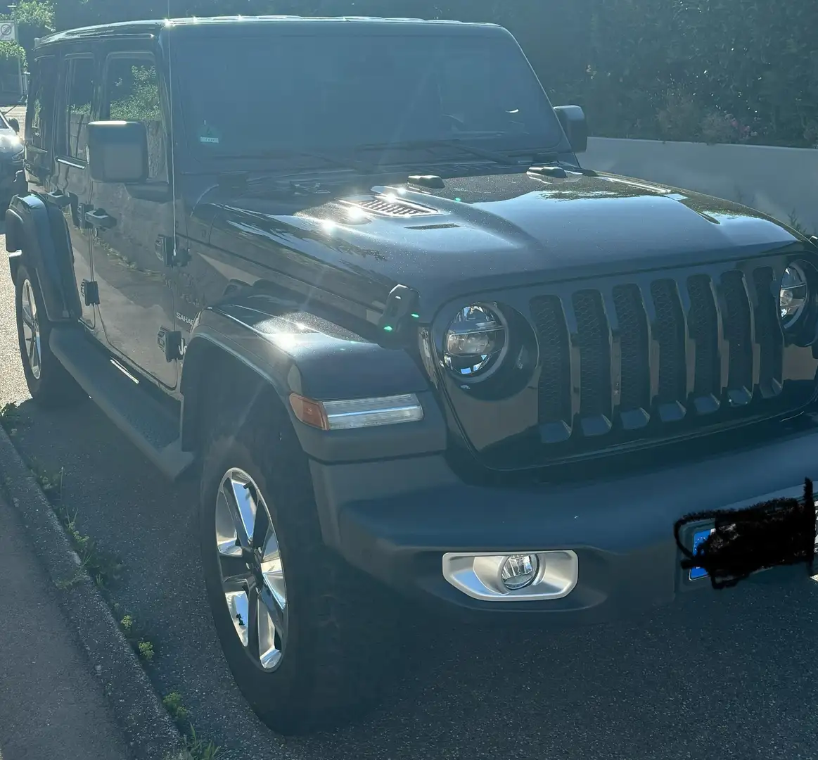 Jeep Wrangler 2.0 T-GDi Unlimited Sahara Automatik, Hard Top Schwarz - 2