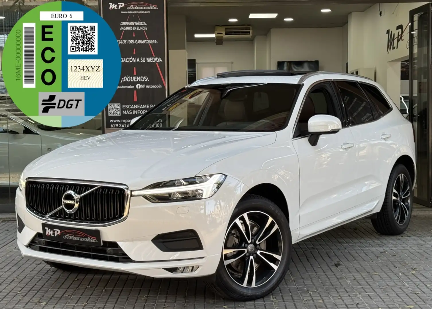 Volvo XC60 B4 Momentum Pro FWD Aut. Blanco - 1